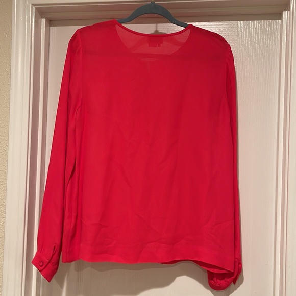 KATE SPADE NEW YORK
Crew Neck Long Sleeve Blouse size 10 - Picture 7 of 7